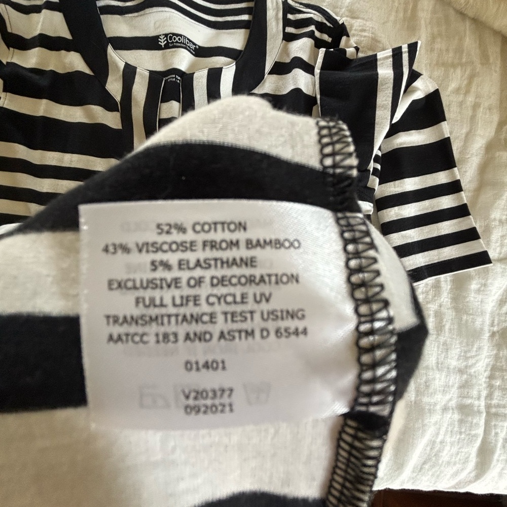 Women’s Coolibar Oceanside Tunic Black and White Striped Dress Sz M - Picture 6 of 10